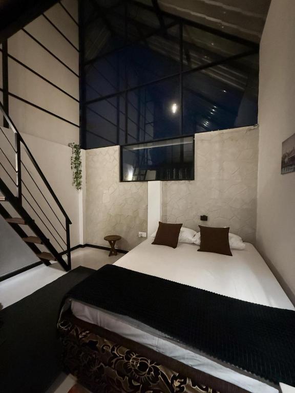 The Tea Estate Suite